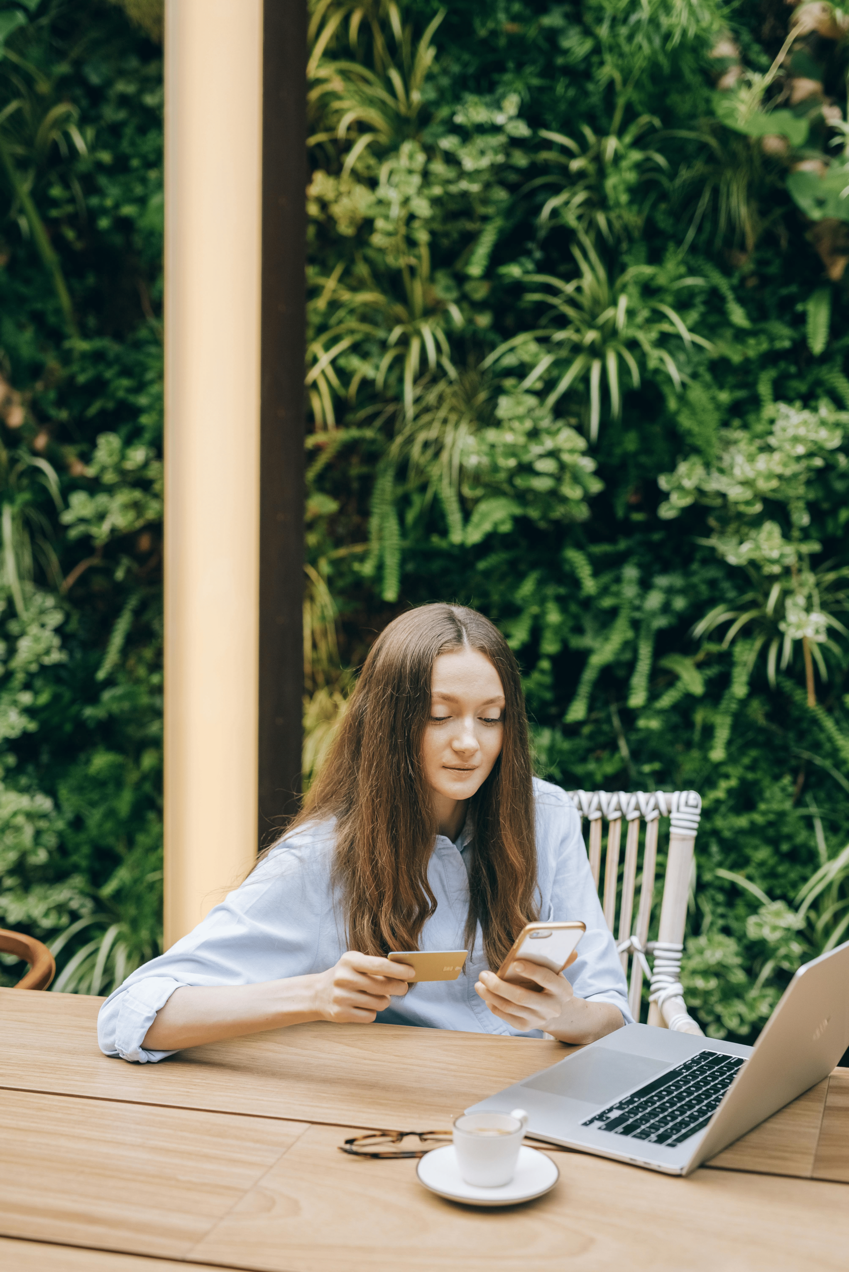 pexels-leeloothefirst-8938678 (2) (1)